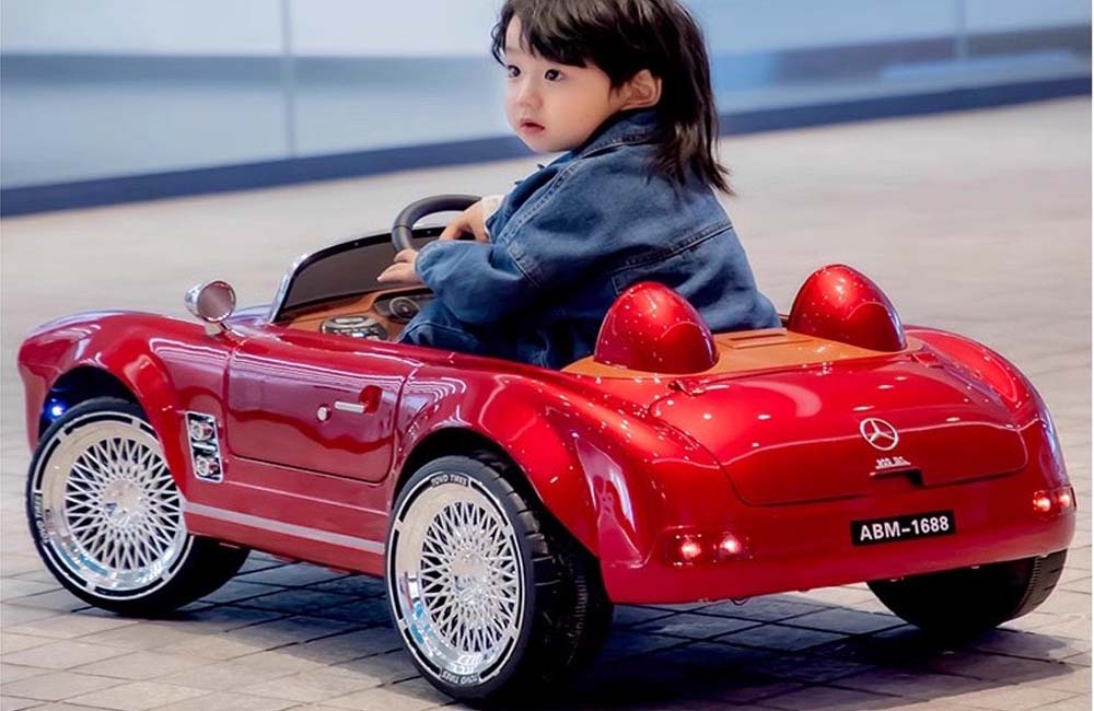 Ô tô điện trẻ em Mercedes Benz ABM1688
