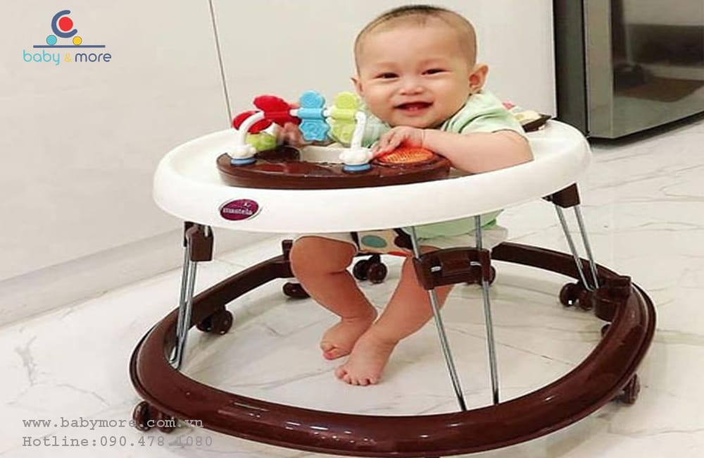 Xe tập đi cho bé Mastela có đồ chơi nhạc