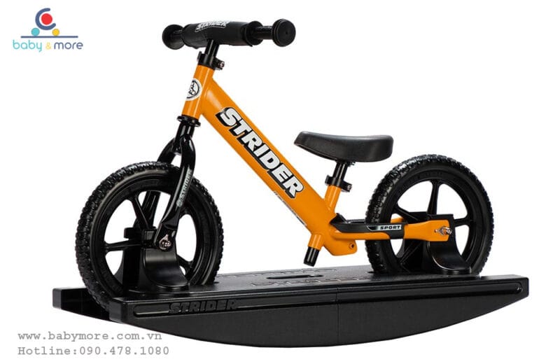 Xe thăng bằng Strider Sport tặng bộ bảo vệ tay chân,chuông xe (Nhập khẩu từ Mỹ)