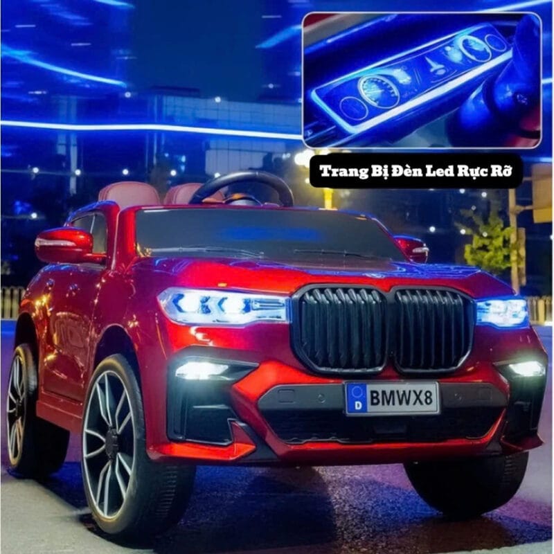 Ô tô điện trẻm em BMW X8 bánh cao su ghế da