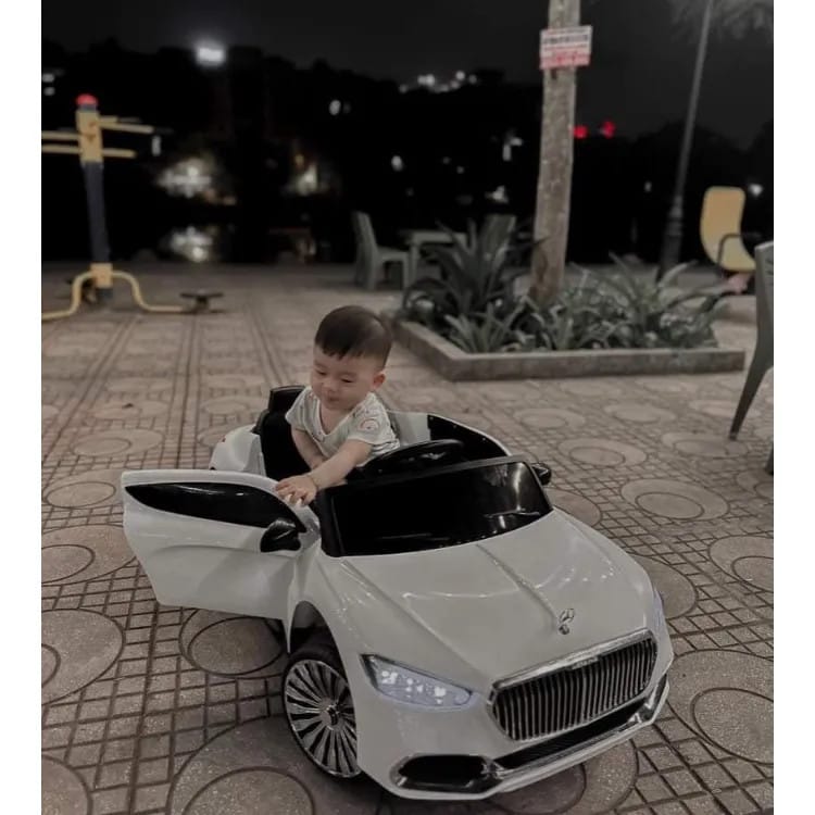 Ô tô điện trẻ em Mercedes Maybach 966
