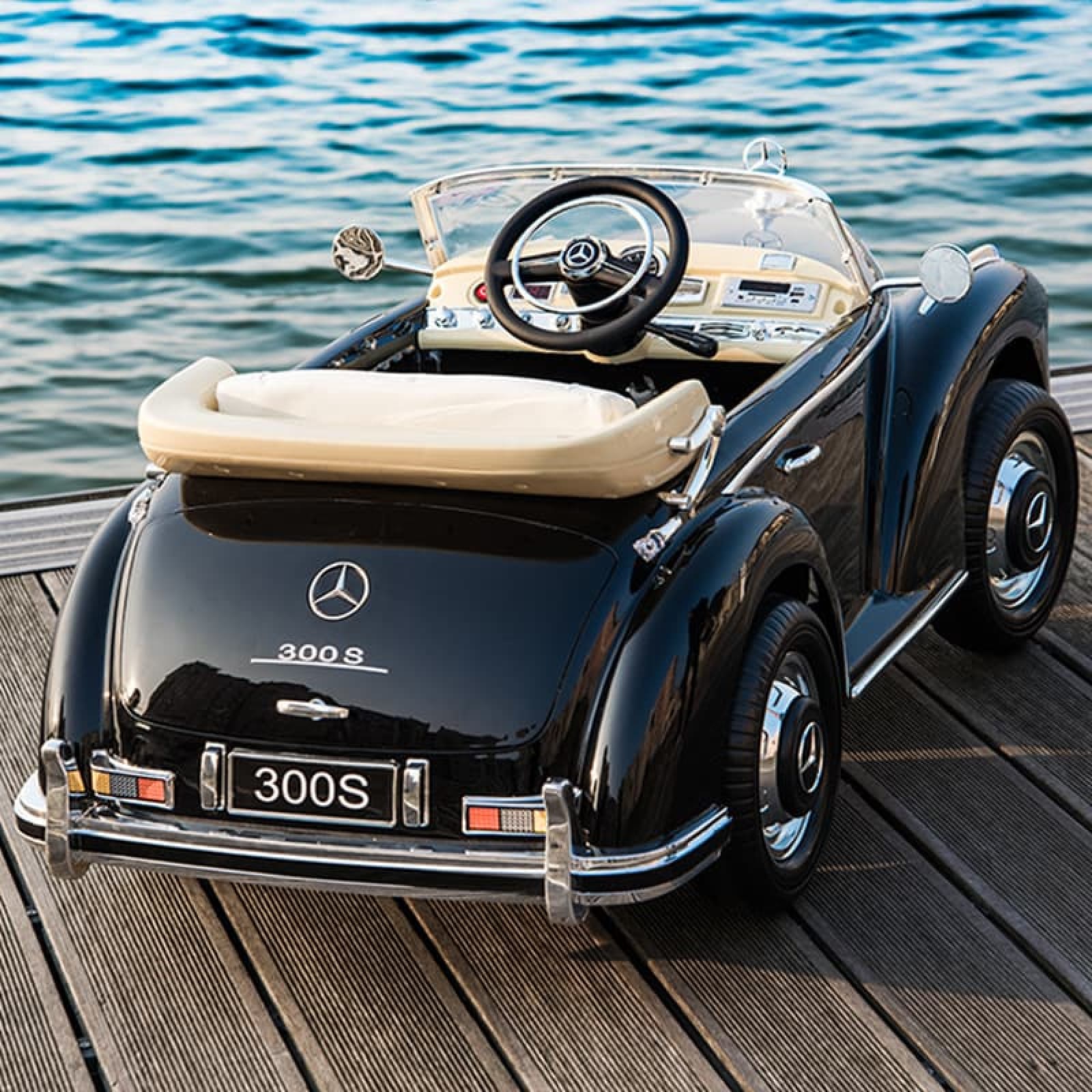 Ô tô điện trẻ em 300S Mercedes cổ điển