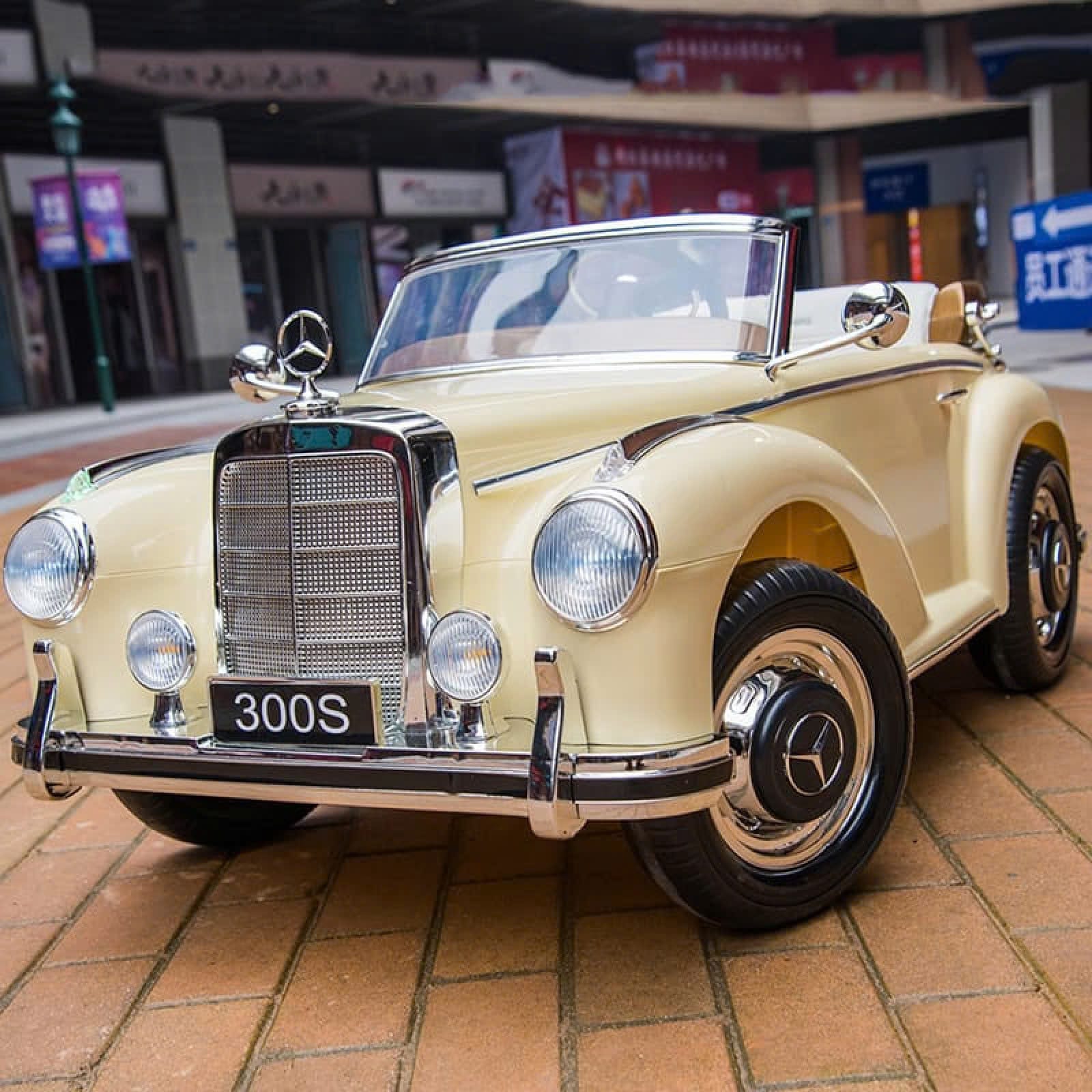 Ô tô điện trẻ em 300S Mercedes cổ điển