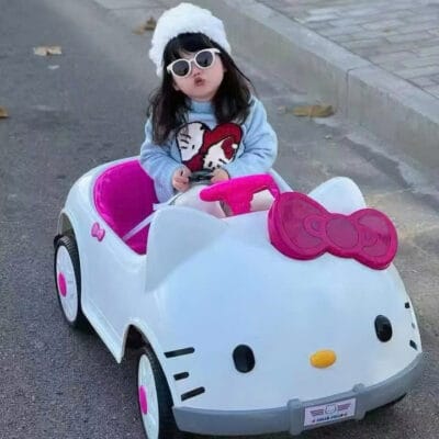 Ô tô điện trẻm em Hello Kitty MK01